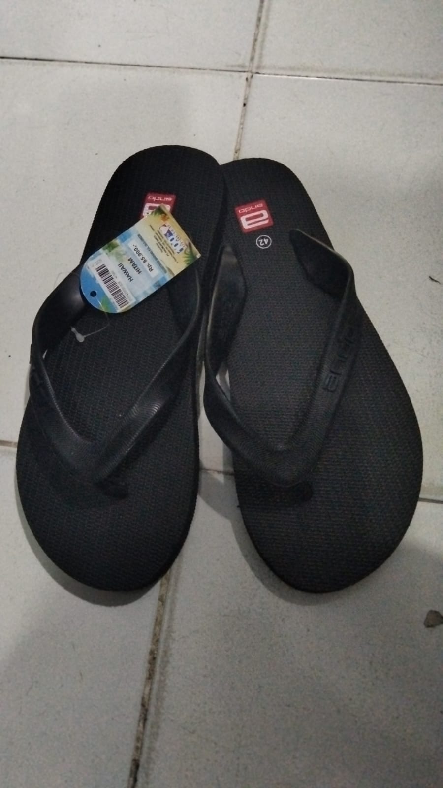 sandal ando hawai hitam