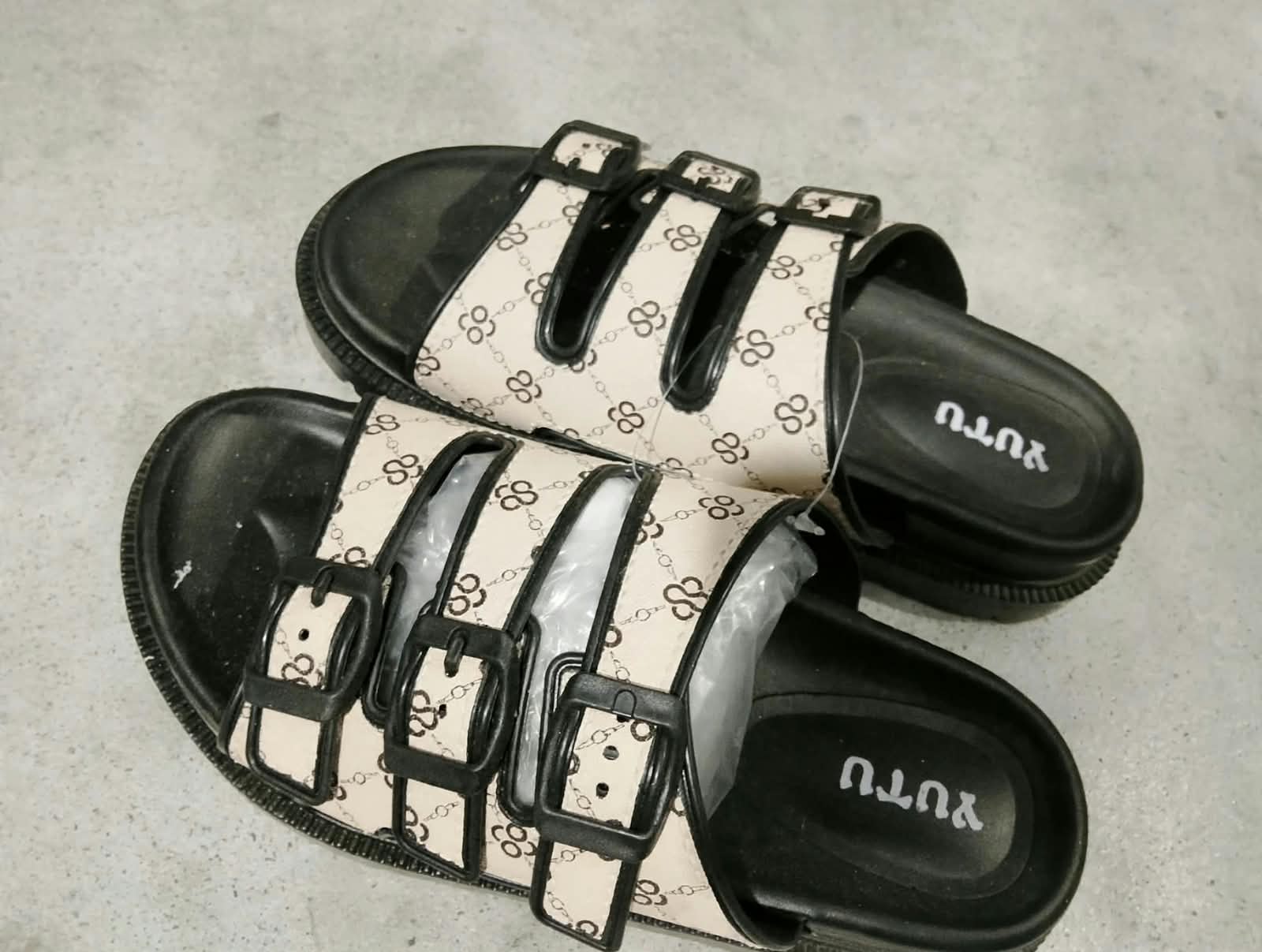 sandal ban3 yutu